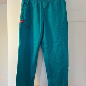 Dickies EDS Signature Cargo scrub Pants for Women
